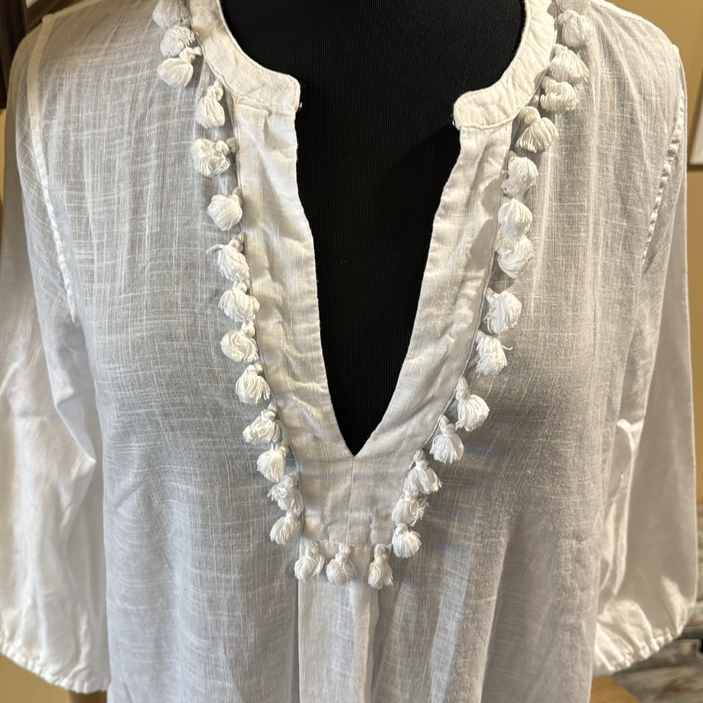 J Crew Woman’s White Pullover Tassel Neckline Linen/CottonTunic - Picture 2 of 10